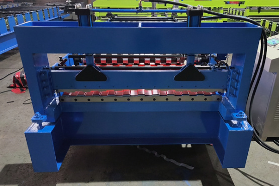 Поставка линии для производства профлиста С8 в Нижневартовск