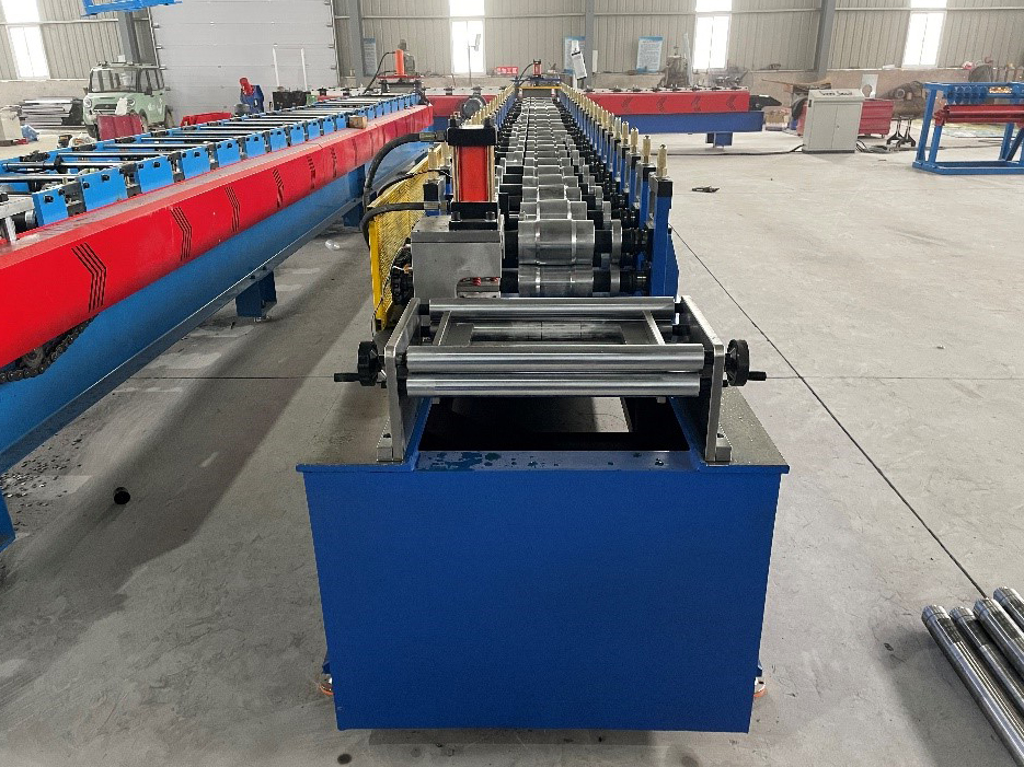 Линия для производства металлосайдинга «софит двойной» HWM-390