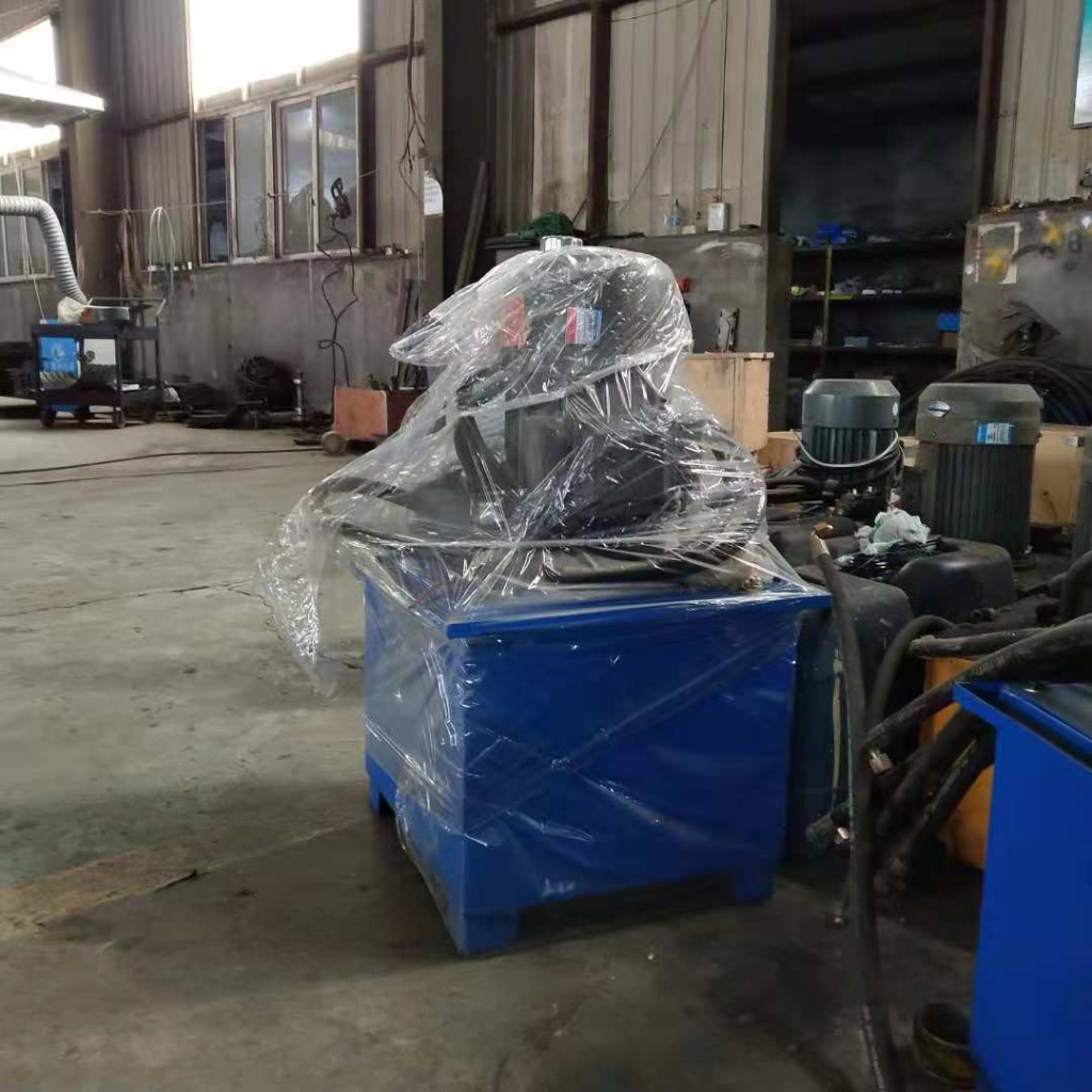 Линия для производства водосточного желоба WGRFM-300 Линия для производства водосточного желоба WGRFM-300