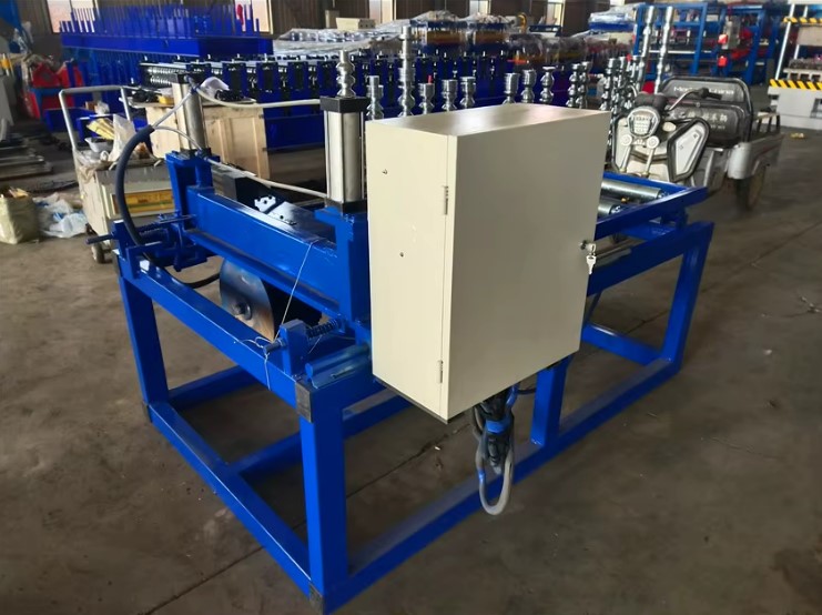 Линия для производства сэндвич-панелей для откатных ворот SP-GS-AU-DX