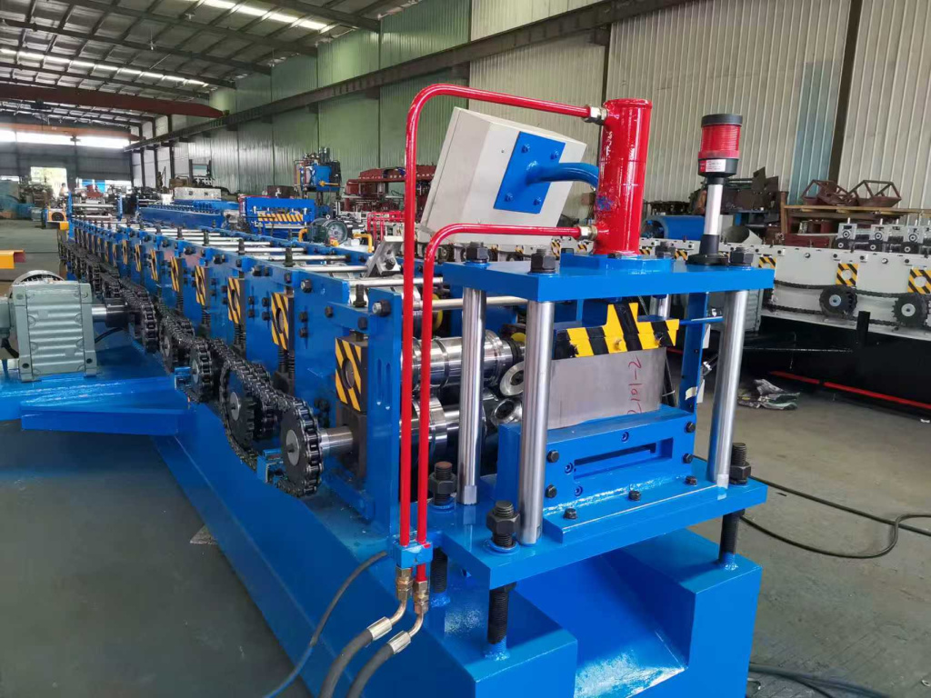 Линия для производства фальцевой кровли YX455