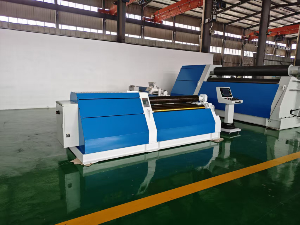 4-х валковый листогиб W12CNC 4х1300