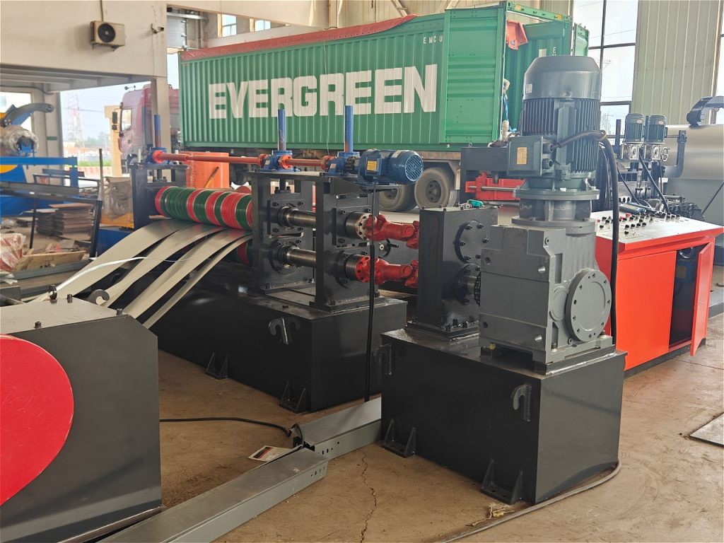 Станок для продольной резки металла 3.0-1250 мм