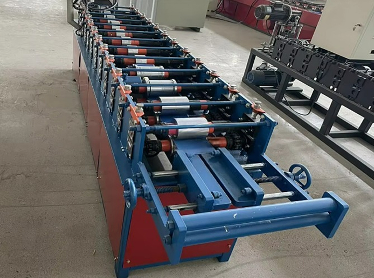 Линия для производства еврозабора HWM-433