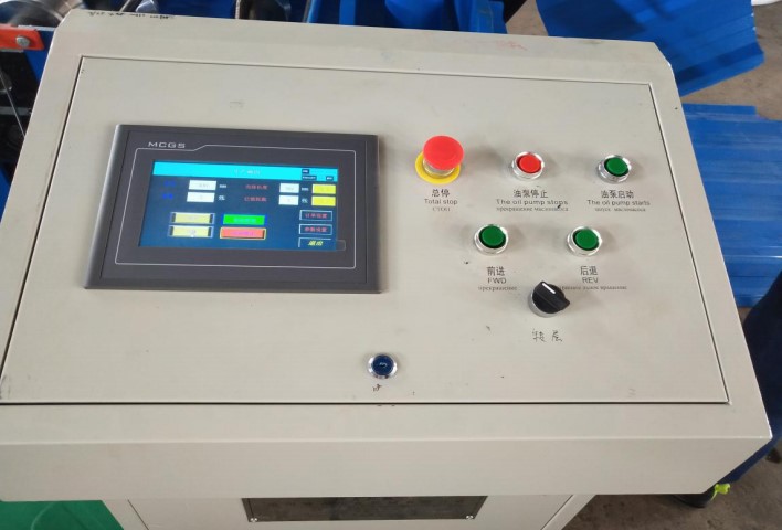 Линия для производства водосточного желоба WGRFM-300 Линия для производства водосточного желоба WGRFM-300