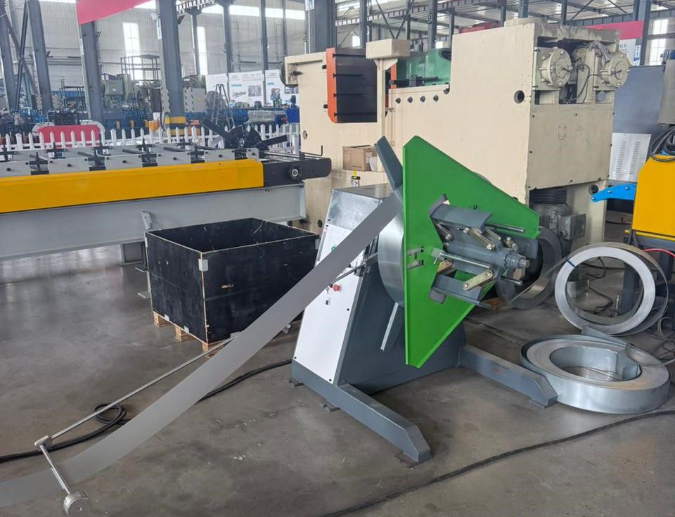 Линия для производства С-профиля ZTRFM-C150 Линия для производства С-профиля ZTRFM-C150