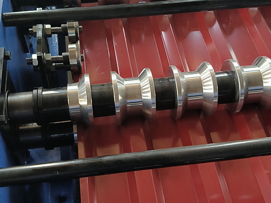 Поставка двухэтажной линии для производства профлиста С20 в Полуханово