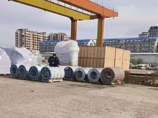 Поставка рулонной стали в Иркутск