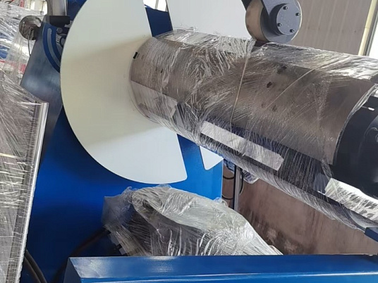 Поставка линии для продольно-поперечной резки рулонной стали в Луганск